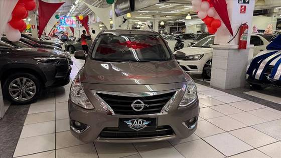 NISSAN VERSA 1.6 16V FLEX SL 4P XTRONIC NISSAN VERSA 1.6 16V FLEX SL 4P XTRONIC
